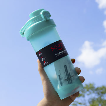 Portable large-capacity sports bottle